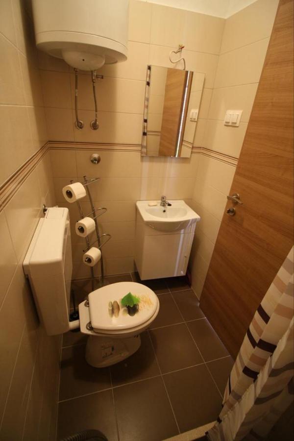 Apartment Gita Sumartin Bagian luar foto